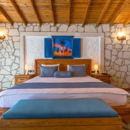 Adella Garden Marina Hotel Kusadasi