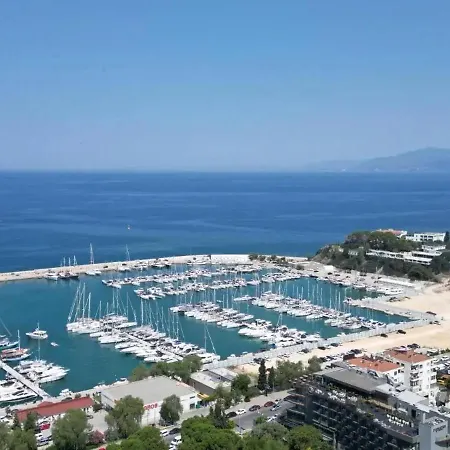 Hotel Adella Garden Marina
